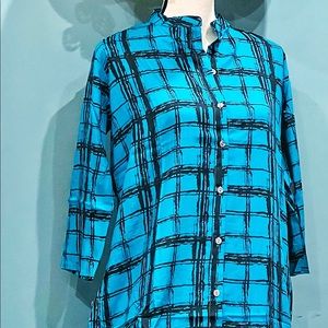 100% cotton long length shirts. gives a very unique look. Sizes S M L available